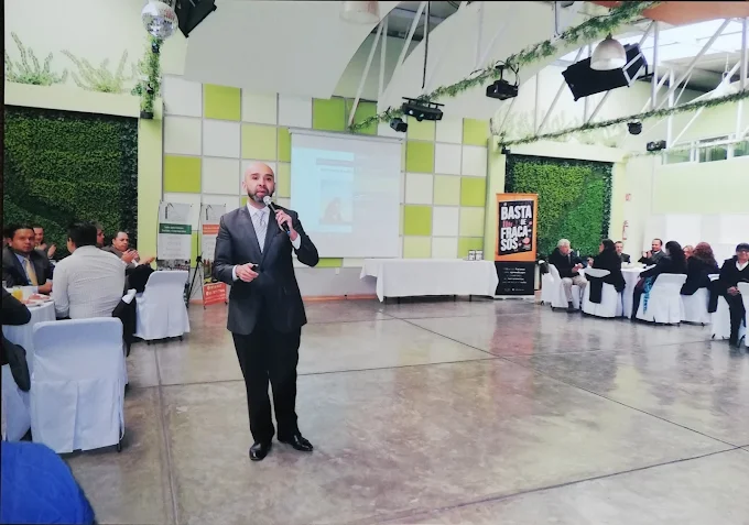 eventos empresariales Presentación de empresa Salón Los Bambus